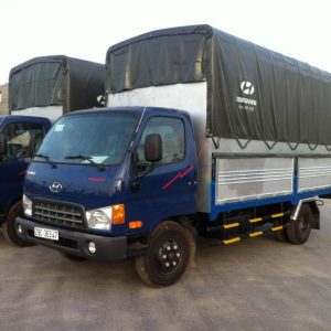 Vận chuyển hàng hóa bằng xe tải